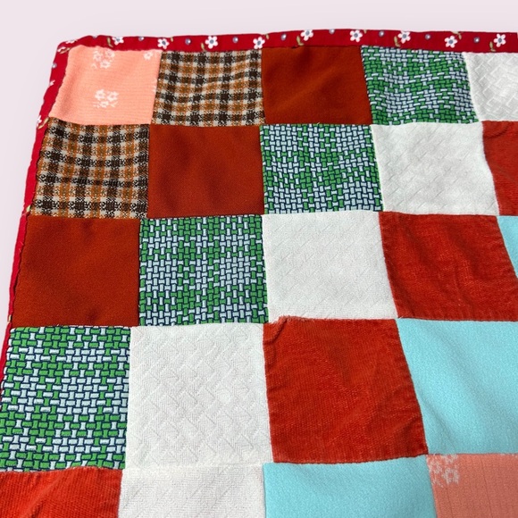 Vintage Handmade Mixed Fabric Red Orange Teal Burnt Orange Plaid Floral Quilt - Picture 4 of 9